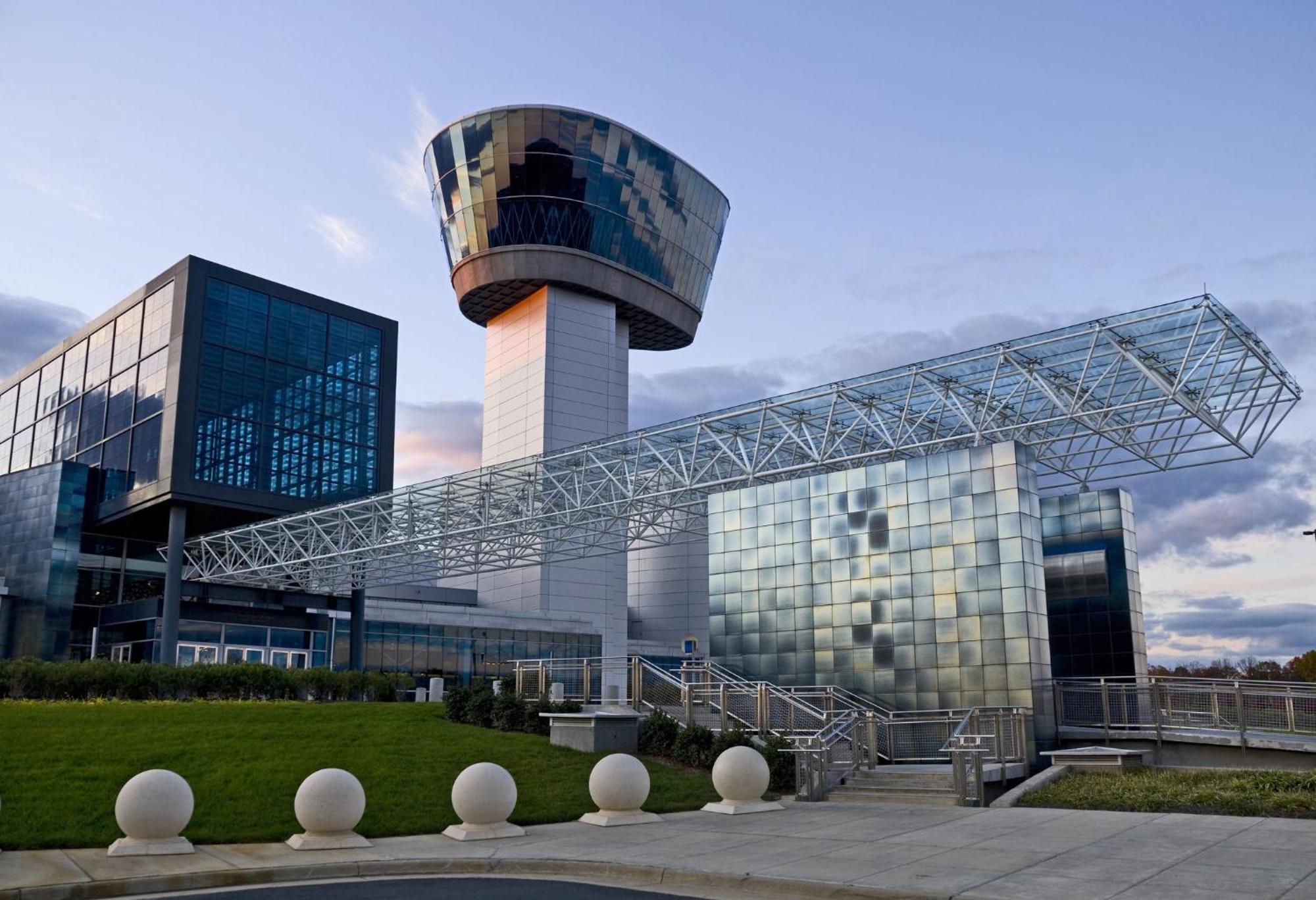 Crowne Plaza Dulles Airport By Ihg Hotel Herndon Exterior foto